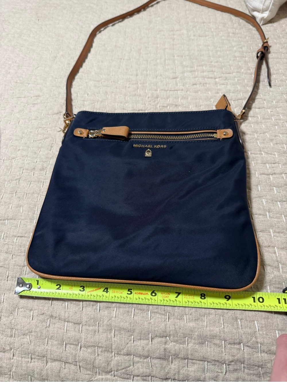 ✨ EUC Michael Kors Navy Crossbody - Picture 11 of 13
